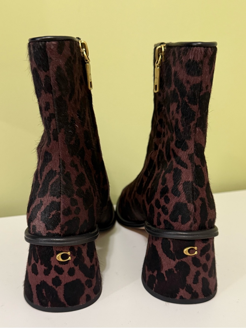 Coach Leopard Women's Gigi Full Zip Dress Booties size 9.5 women H24N16 - Picture 4 of 7